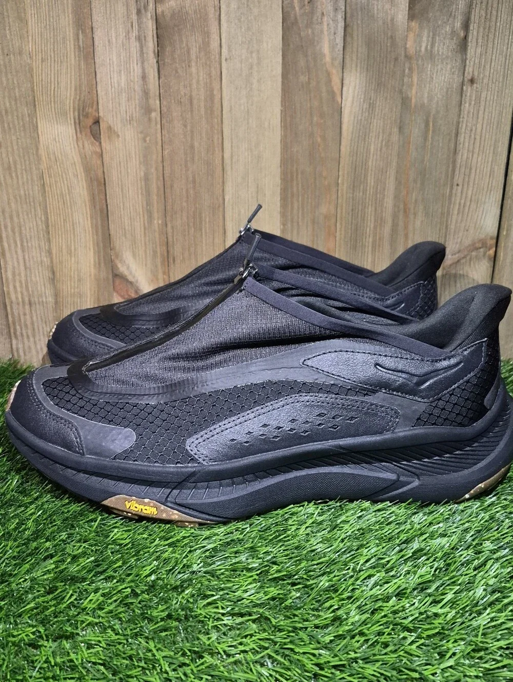 HOKA U-PROJECT TRANSPORT 